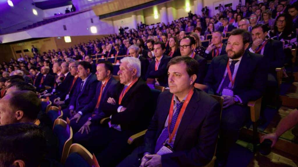 Francisco Muñoz, presidente de Inurban, junto con empresarios y directivos en el CEO Congress Murcia 2022