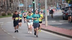 Foto por las calles de Murcia de la 6ª Edición de la Carrera y Marcha Solidaria organizada por Cirugía Solidaria